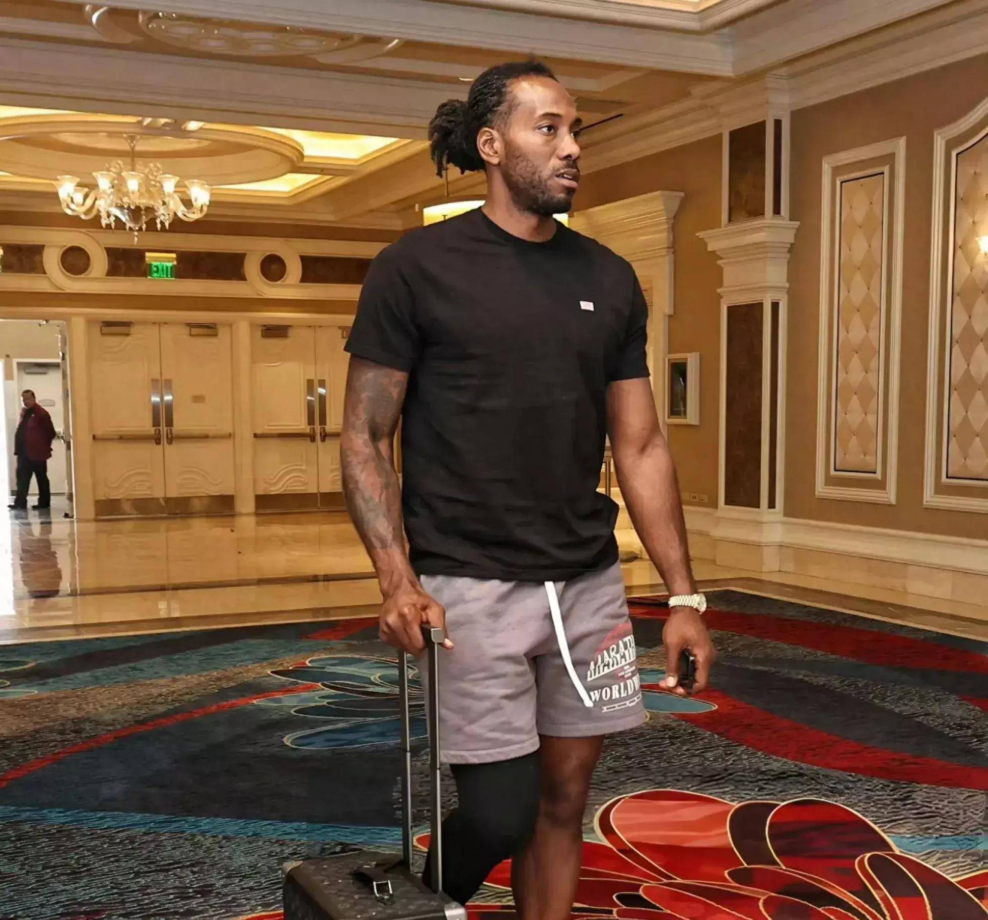 詹：我在第二个失球中的判断完全错误；进球后就丢球不该发生（詹：第二个丢球我的判断全错；刚破门就失守不应出现）