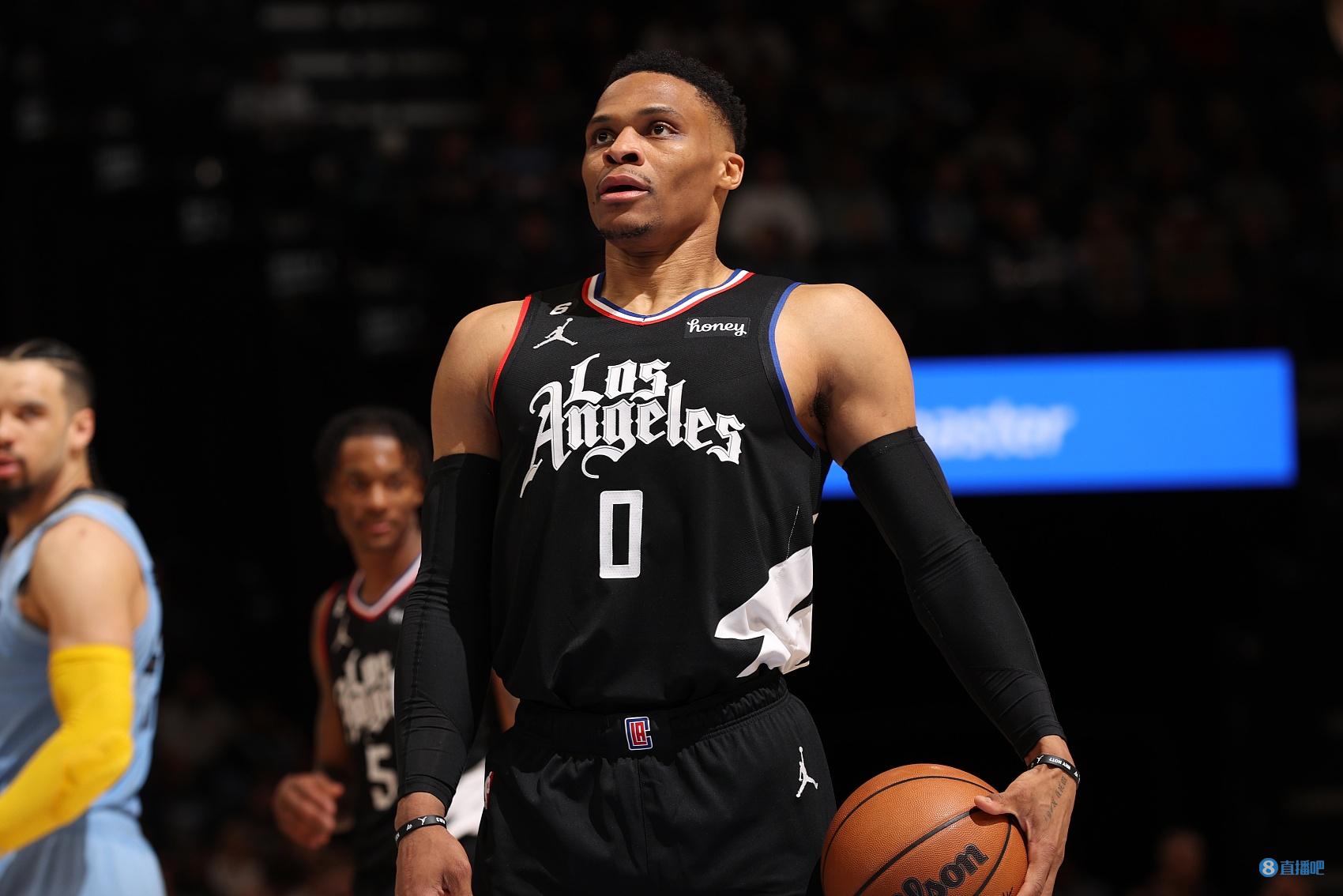 世体：巴萨计划12月底开启海外行，前往摩洛哥参加友谊赛（巴萨计划12月下旬赴摩洛哥进行友谊赛）